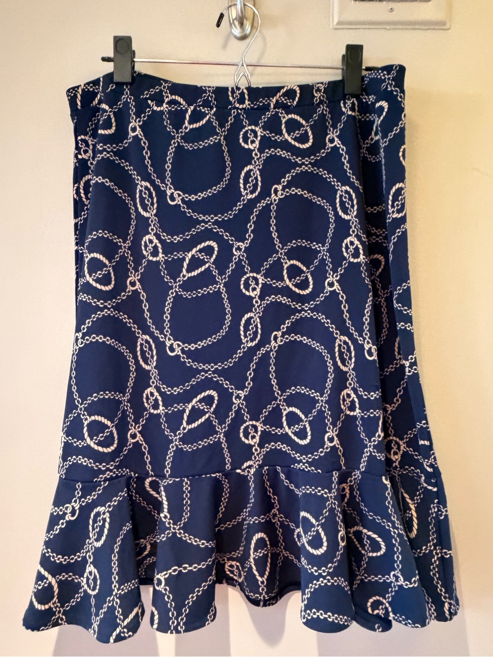 Context Navy Chain-Print Ruffle Hem Skirt Large Petite